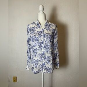 Cloth and Stone Anthropologie Blue Floral patter Button Down Shirt Blouse Size S